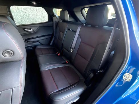 Used 2024 Chevrolet Blazer RS image 37