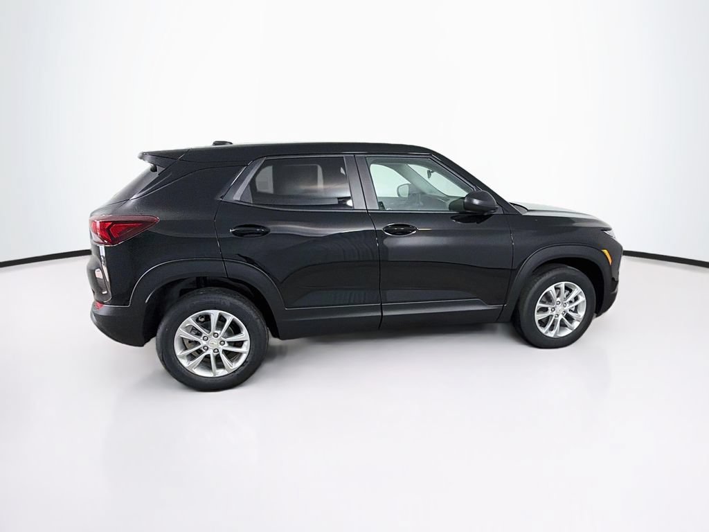 New 2026 Chevrolet TrailBlazer LS AWD/4WD image 3