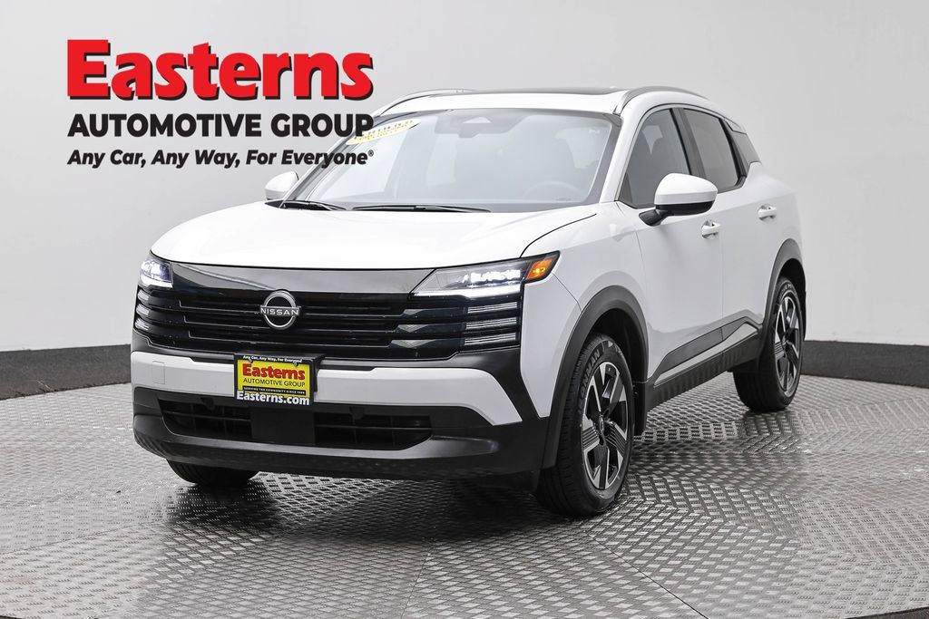 Used 2025 Nissan Kicks SV w/ SV Premium Package AWD/4WD image 1