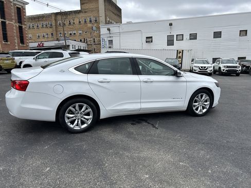 Used 2018 Chevrolet Impala LT image 11