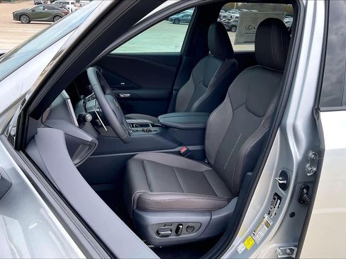 New 2026 Lexus TX 350 AWD image 16