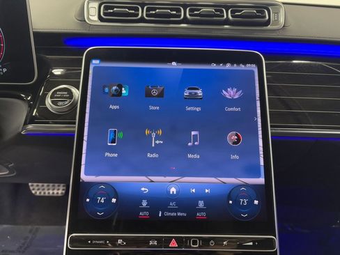 Used 2023 Mercedes-Benz S 580 4MATIC Sedan w/ AMG Line image 18