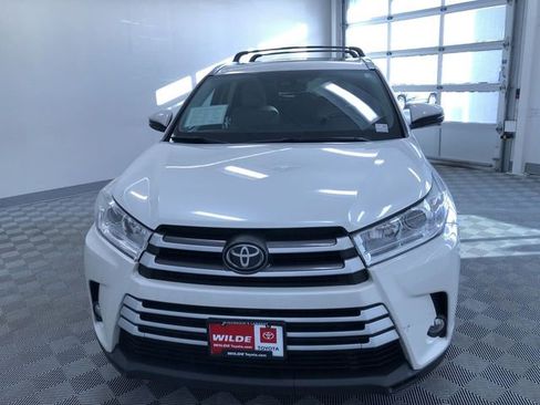 Certified 2017 Toyota Highlander XLE image 16