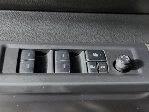 Used 2025 Toyota Tundra SR5 image 17