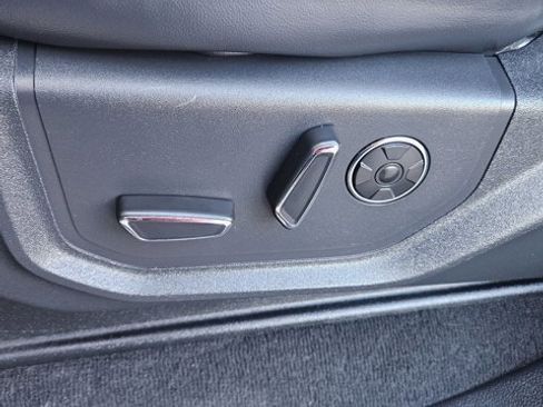 Used 2022 Ford F350 Platinum image 15
