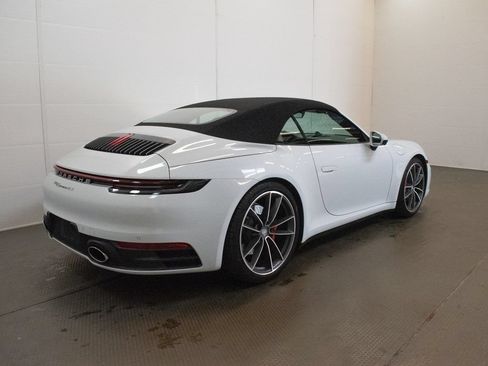 Certified 2022 Porsche 911 Carrera 4S AWD/4WD image 13