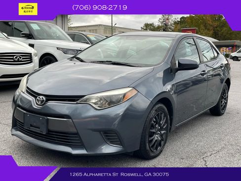 Used 2016 Toyota Corolla LE image 3