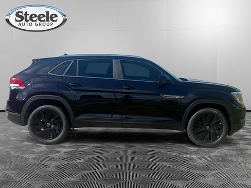New 2026 Volkswagen Atlas Cross Sport SE FWD image 5