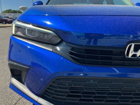 Used 2023 Honda Civic EX image 28