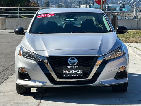 Used 2022 Nissan Altima 2.5 SR image 9