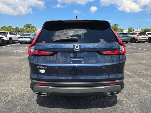Used 2023 Honda CR-V Sport image 3