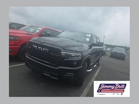 Used 2025 RAM 1500 Big Horn AWD/4WD image 1