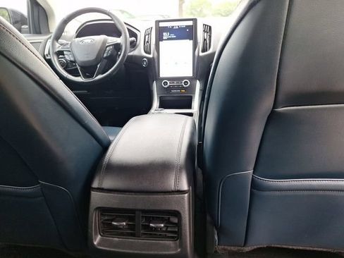 Used 2022 Ford Edge SEL w/ Sport Appearance Package AWD/4WD image 31
