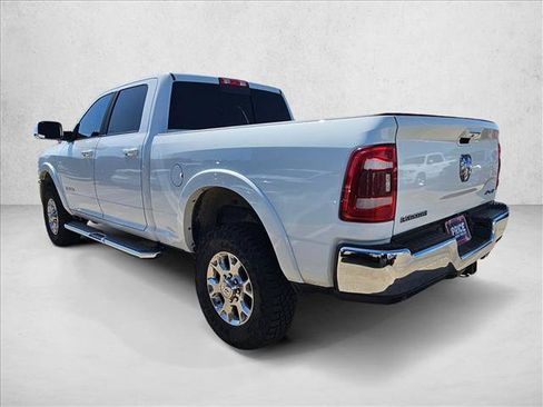 Used 2022 RAM 2500 Laramie AWD/4WD image 6