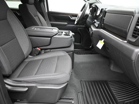 New 2026 Chevrolet Silverado 1500 LT w/ All Star Edition Plus AWD/4WD image 9