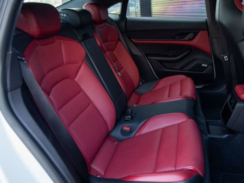 Certified 2020 Porsche Taycan Turbo AWD/4WD image 18