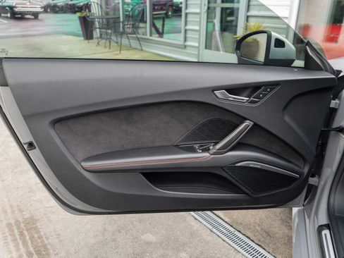 Used 2018 Audi TT RS image 11