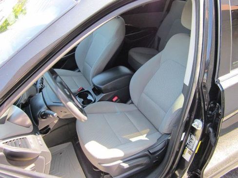 Used 2016 Hyundai Santa Fe Sport image 24