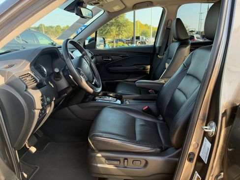 Certified 2020 Honda Ridgeline RTL-E image 9