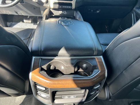 Used 2022 RAM 1500 Laramie image 70