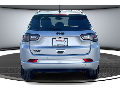 Used 2025 Jeep Compass Limited w/ High Altitude Package image 5