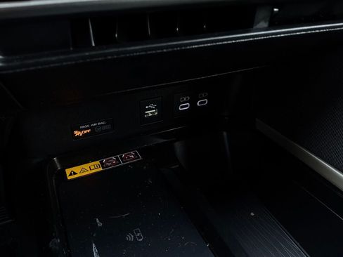 Used 2026 Toyota Camry LE FWD image 27