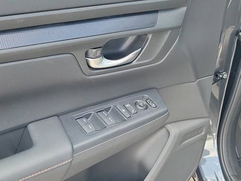 Used 2023 Honda CR-V Sport image 17