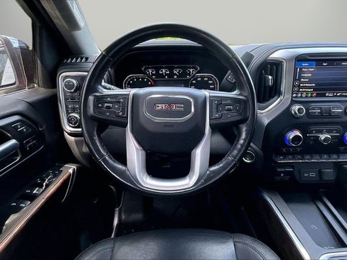 Used 2021 GMC Sierra 1500 SLT w/ SLT Premium Plus Package AWD/4WD image 11