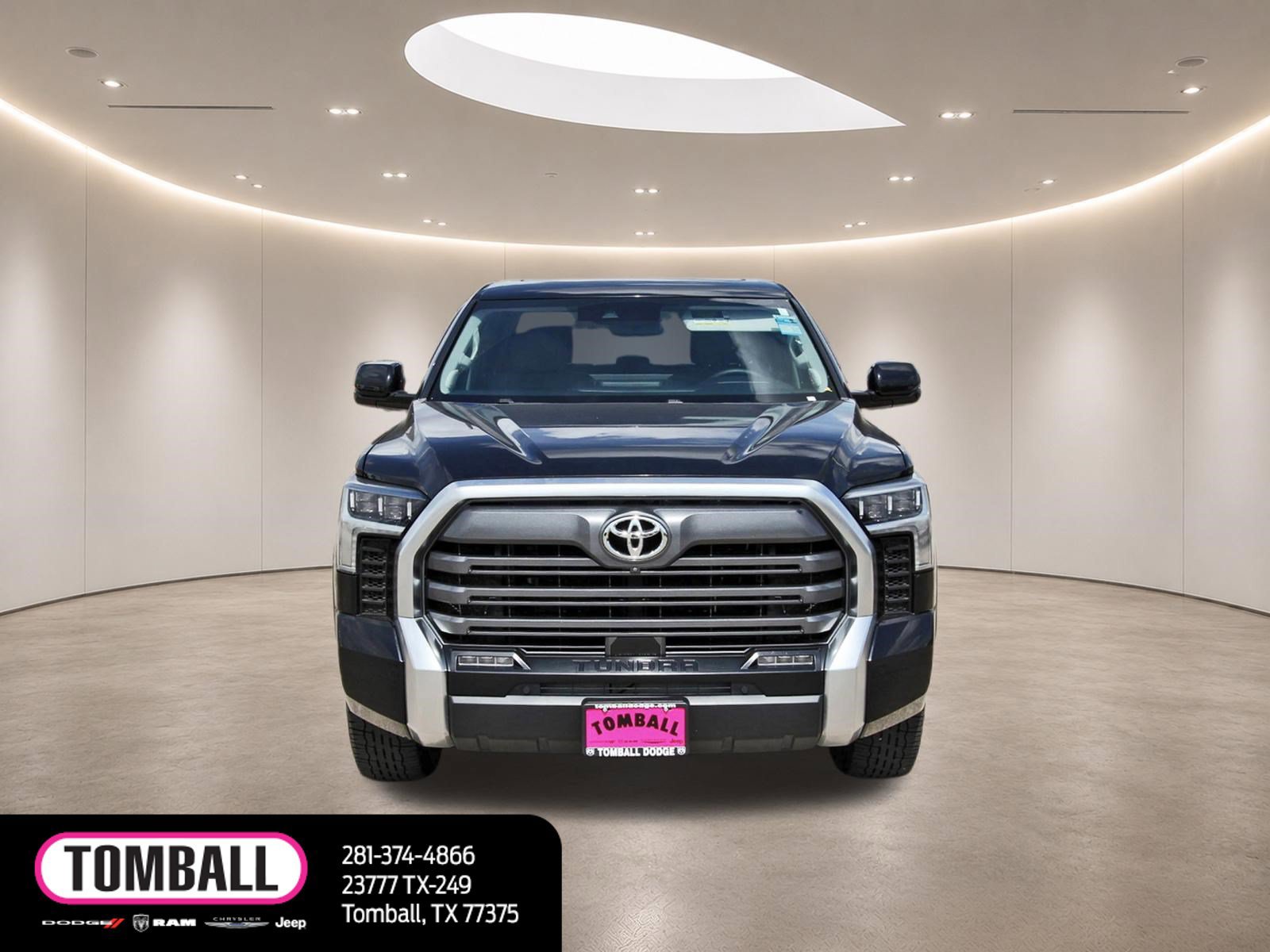 Used 2022 Toyota Tundra Limited RWD image 2