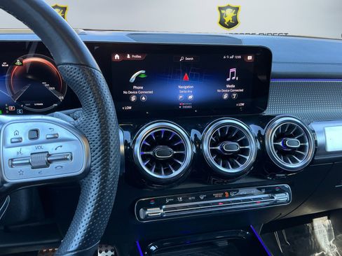 Used 2023 Mercedes-Benz EQB 350 4MATIC SUV image 14