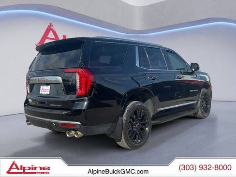 Used 2024 GMC Yukon Denali w/ Advanced Technology Package AWD/4WD image 5