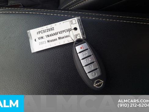 Used 2023 Nissan Maxima Platinum w/ Sport Mat Group FWD image 16