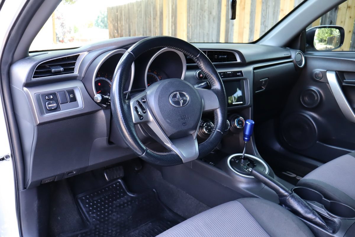 Used 2015 Scion tC FWD image 15