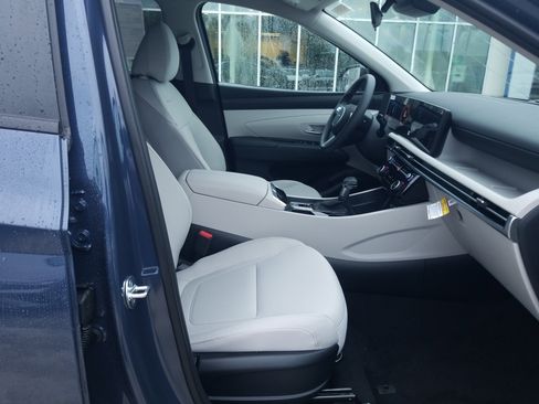 New 2026 Hyundai Tucson SEL FWD image 17