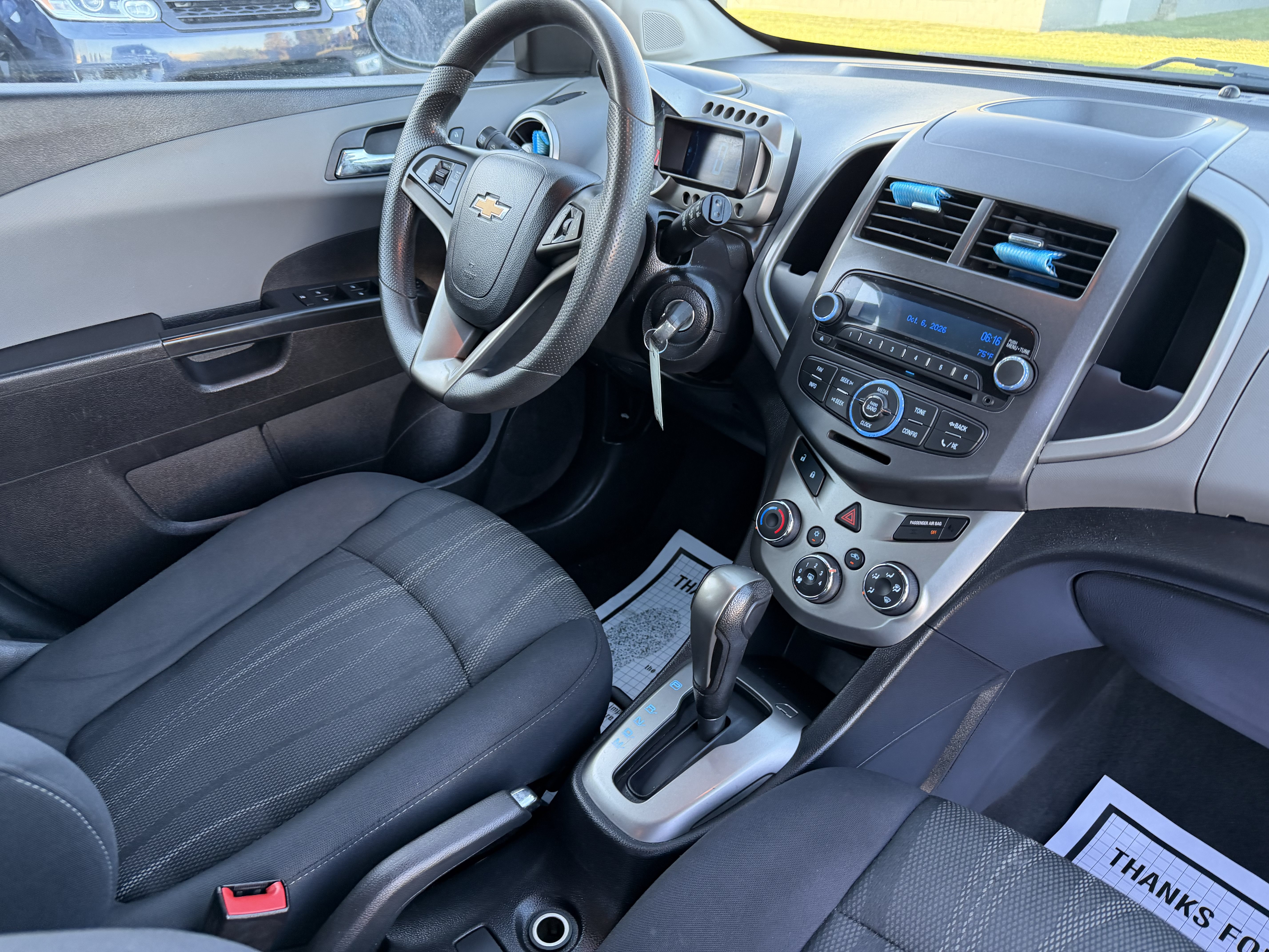 Used 2015 Chevrolet Sonic LT FWD image 18