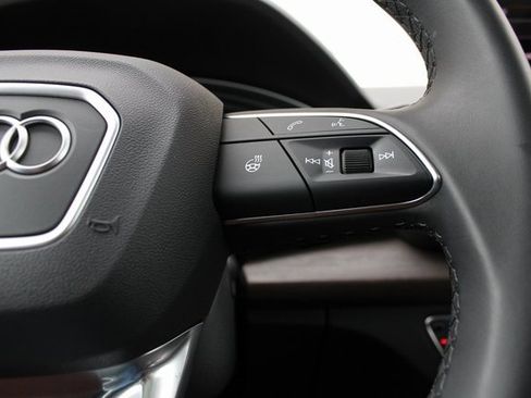 Used 2025 Audi Q5 2.0T Premium Plus w/ Premium Plus Package image 15