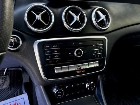 Used 2017 Mercedes-Benz CLA 250 image 44