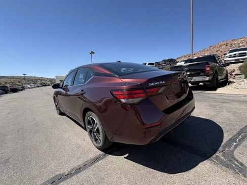 Used 2024 Nissan Sentra SV image 3
