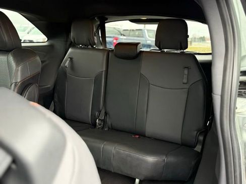 Used 2021 Toyota Sienna XSE image 21