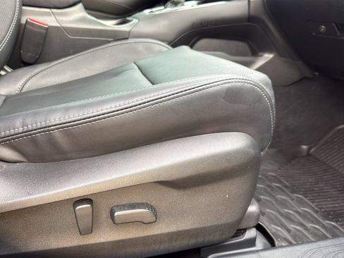 Used 2024 Subaru Outback Touring XT AWD/4WD image 24