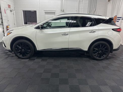 Used 2024 Nissan Murano SV w/ SV Midnight Edition Package image 6