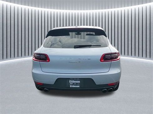 Used 2018 Porsche Macan S image 4