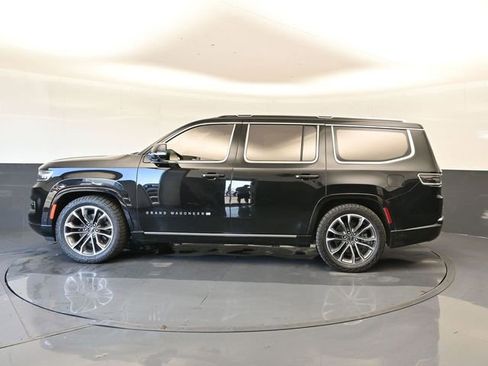Used 2022 Jeep Grand Wagoneer Series III image 7
