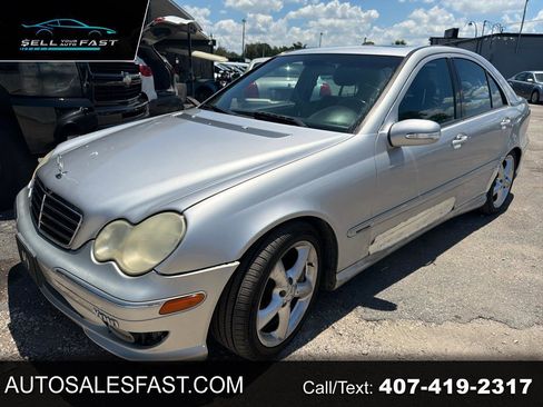 Used 2005 Mercedes-Benz C 230 Sedan image 1