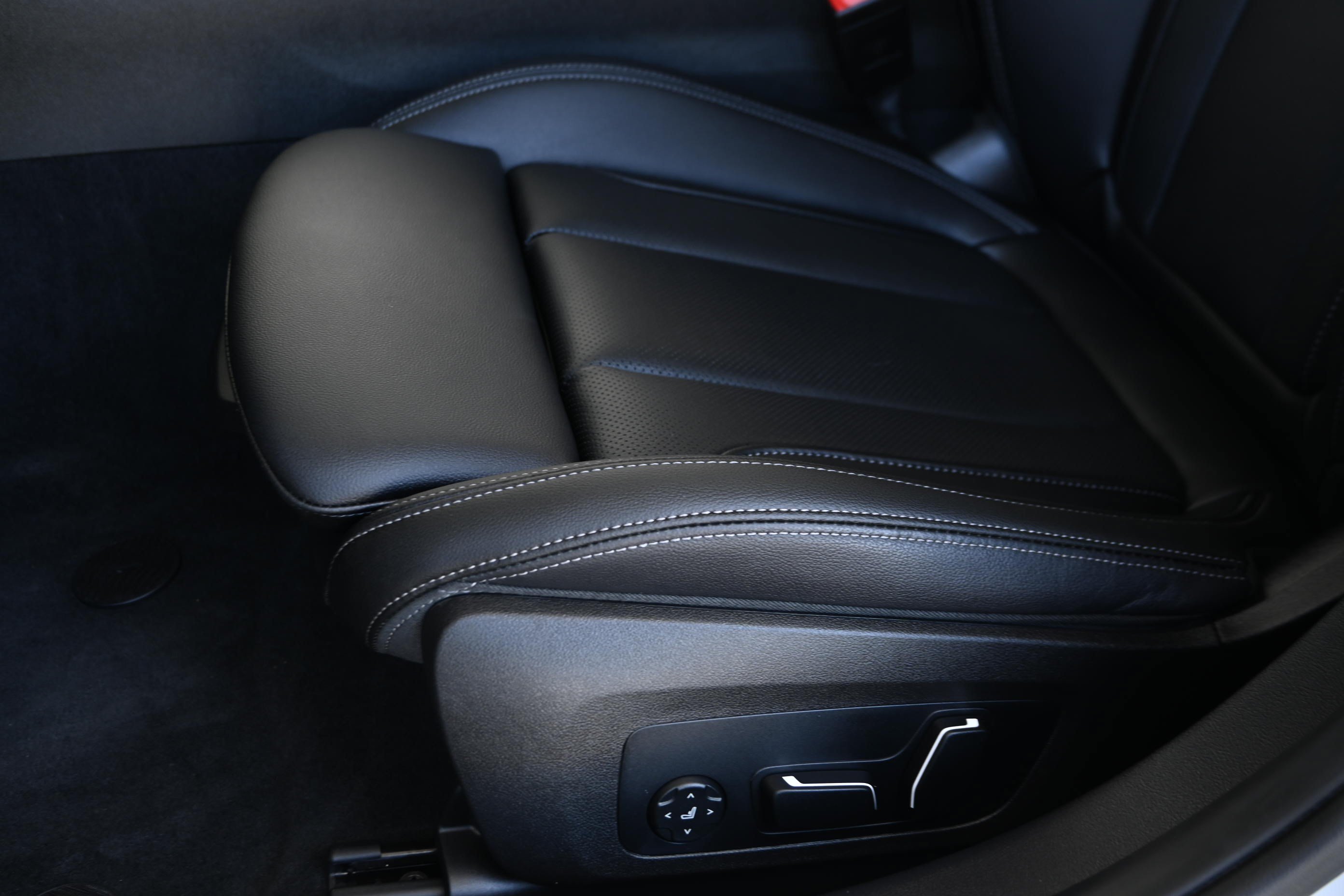 Used 2026 BMW 330i Sedan RWD image 27