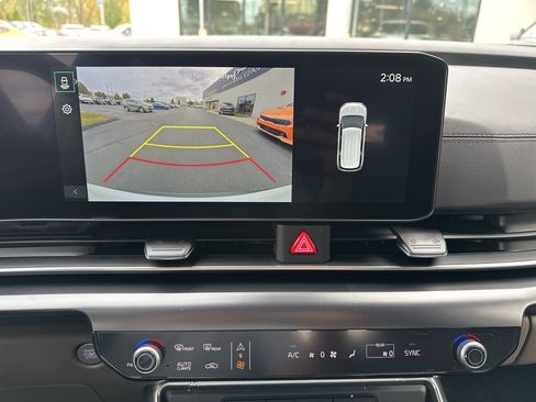 New 2026 Kia Carnival LX image 34