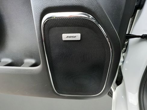 Used 2018 GMC Sierra 1500 SLT w/ SLT Premium Package image 21