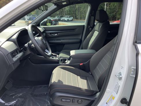 Used 2026 Honda CR-V Sport image 16
