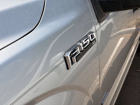 Used 2016 Ford F150 XL w/ Equipment Group 101A Mid RWD image 5