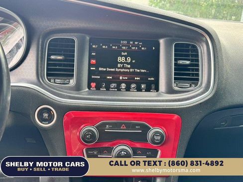 Used 2016 Dodge Charger SXT AWD/4WD image 12
